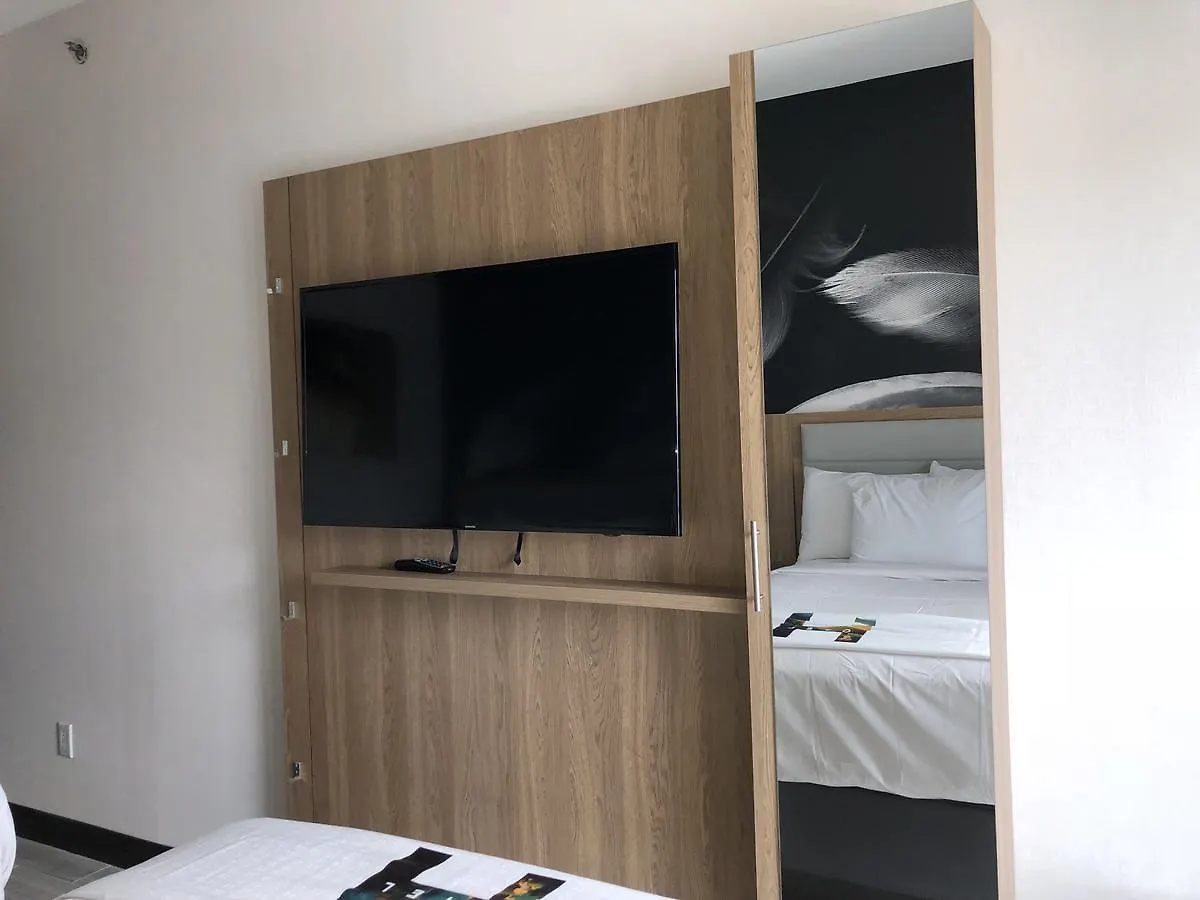 Hotel Ninety Five - Jfk Airport New York